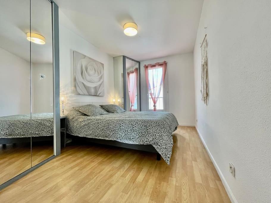 Duplex 70M2 - Vue Cite Medievale - Parking Gratuit Carcassonne Buitenkant foto