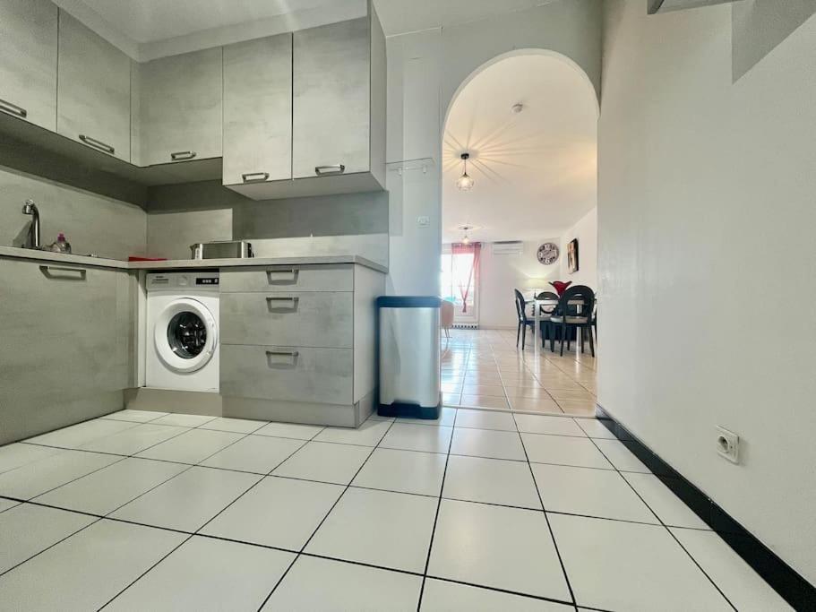 Duplex 70M2 - Vue Cite Medievale - Parking Gratuit Carcassonne Buitenkant foto